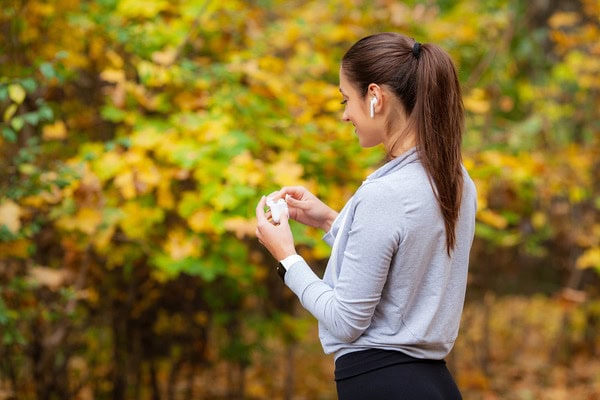 10 einfache Tipps, um das Immunsystem in der Erkältungszeit zu stärken